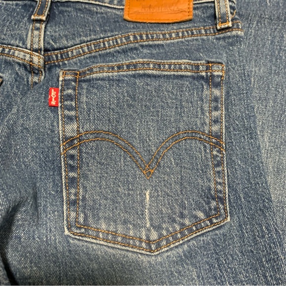 Levi's Distressed Wedgie Jeans Size 27 - Picture 4 of 12